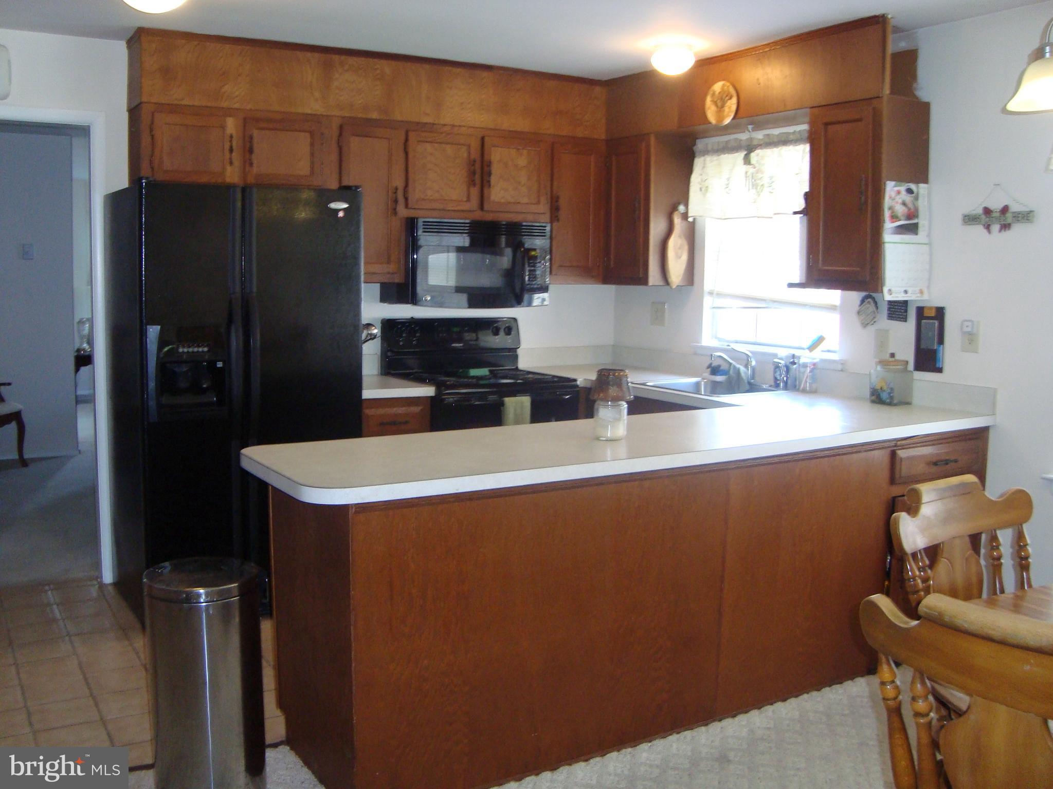 3 Heather Place Southampton, NJ 08088 - Photo 8 of 26 KITCHEN