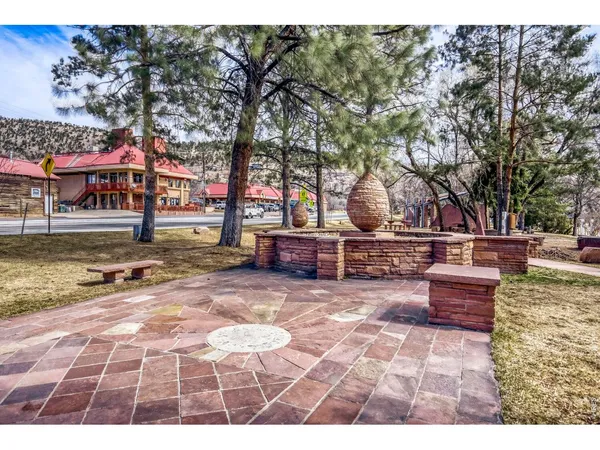 a view of a outdoor space