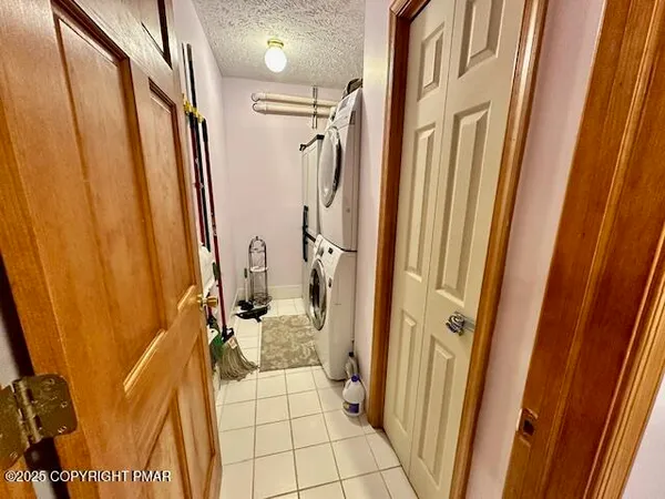 a bathroom with a tub