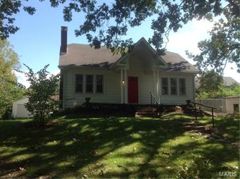 4508 Ringer Road Oakville, MO 63129 - Photo 2 of 19 Gallery Image 2