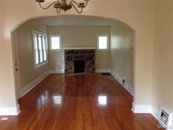4508 Ringer Road Oakville, MO 63129 - Photo 15 of 19 Gallery Image 15