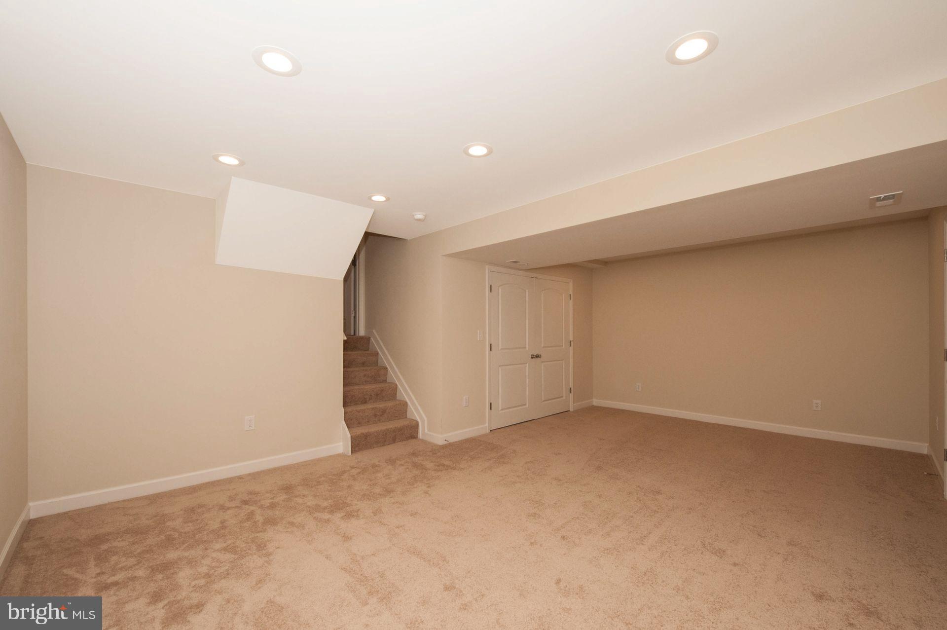 3717 Milford Mill Road Baltimore, MD 21244 - Photo 21 of 30 Recreation Room