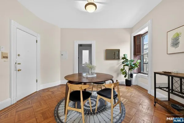$599,000 | 938 Hudson Street, Unit 6, Hoboken, NJ 07030