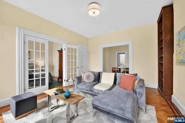$599,000 | 938 Hudson Street, Unit 6, Hoboken, NJ 07030