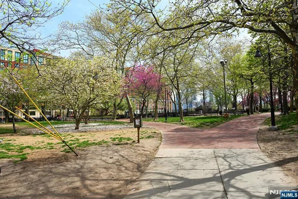 $599,000 | 938 Hudson Street, Unit 6, Hoboken, NJ 07030