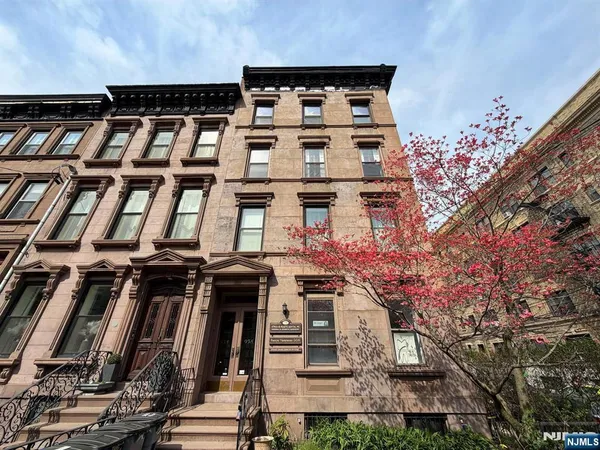 $599,000 | 938 Hudson Street, Unit 6, Hoboken, NJ 07030