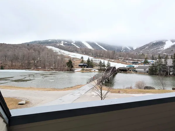 $145,000 | 228 East Mountain Road, Unit D GRAND HOTEL 112 III (TALABAC), Killington, VT 05751