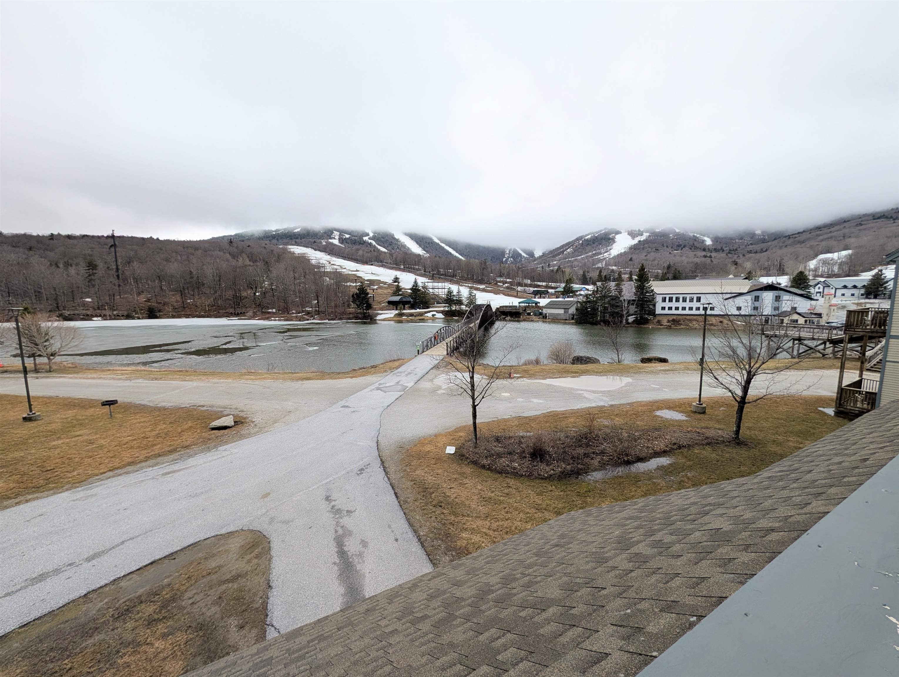 228 East Mountain Road, Unit D GRAND HOTEL 112 III (TALABAC) Killington, VT 05751 - Photo 39 of 60