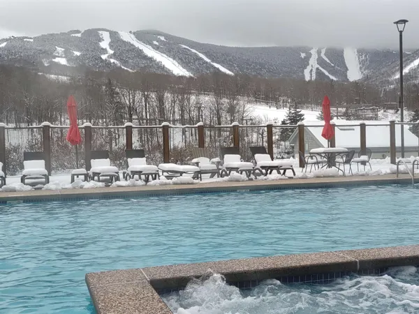 $145,000 | 228 East Mountain Road, Unit D GRAND HOTEL 112 III (TALABAC), Killington, VT 05751