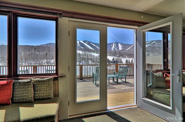 $145,000 | 228 East Mountain Road, Unit D GRAND HOTEL 112 III (TALABAC), Killington, VT 05751