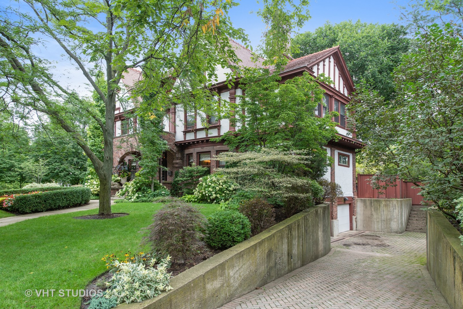 1225 Sheridan Road Evanston, IL 60202 - Photo 3 of 42