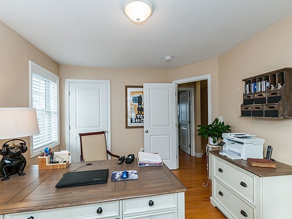 30 Florence Road Waltham, MA 02453 - Photo 17 of 28 Gallery Image 17