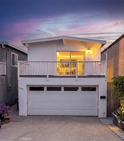 $1,115,000 | 1744 Wollacott Street, Redondo Beach, CA 90278