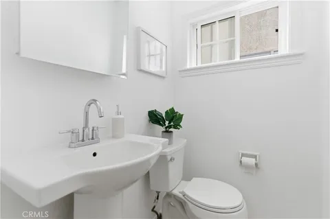 $1,115,000 | 1744 Wollacott Street, Redondo Beach, CA 90278
