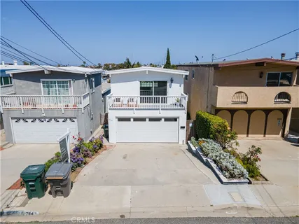 $1,115,000 | 1744 Wollacott Street, Redondo Beach, CA 90278