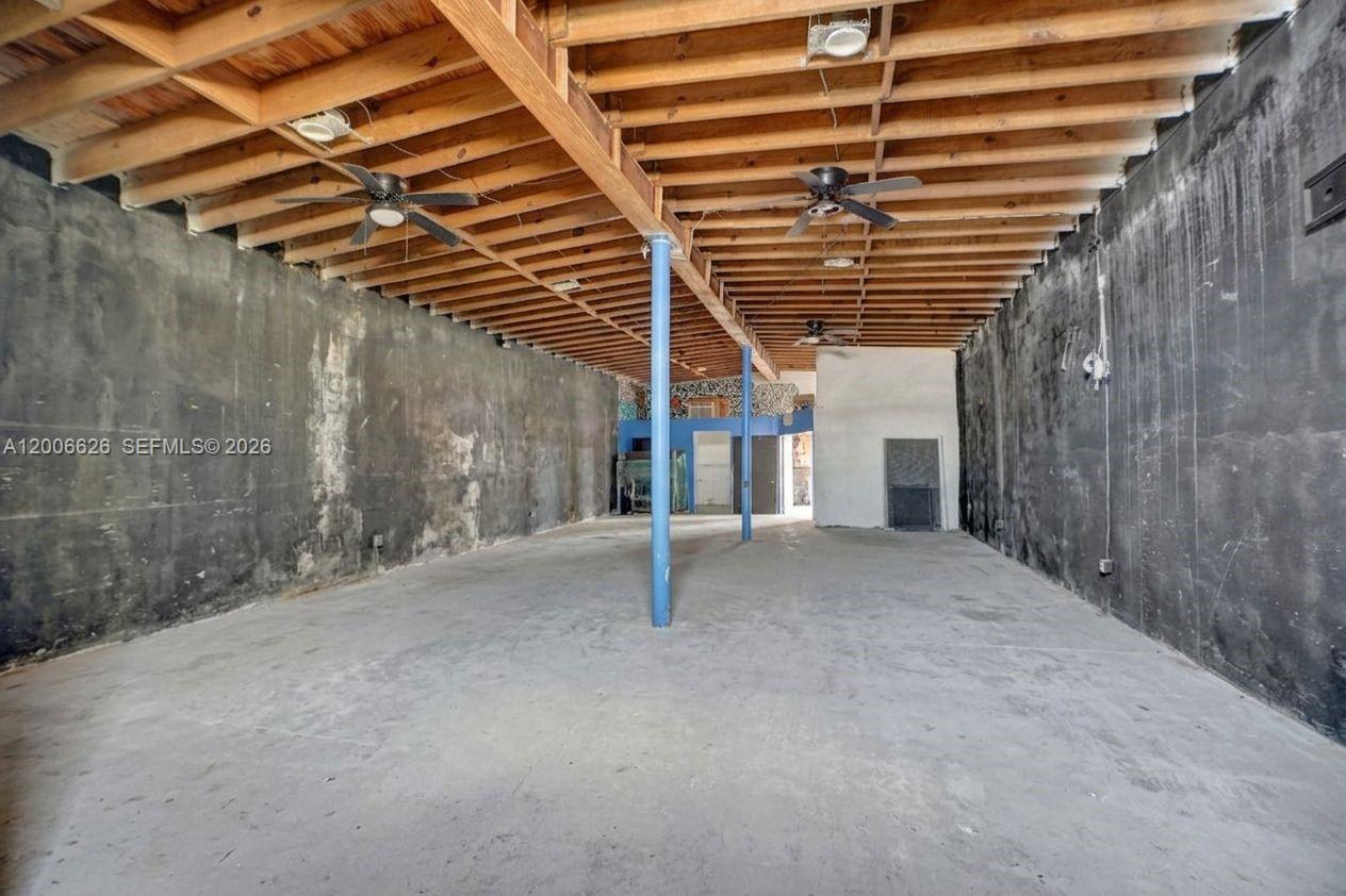 4167 Southwest 18th Street Hollywood, FL 33021 - Photo 7 of 21 Interior of Structure