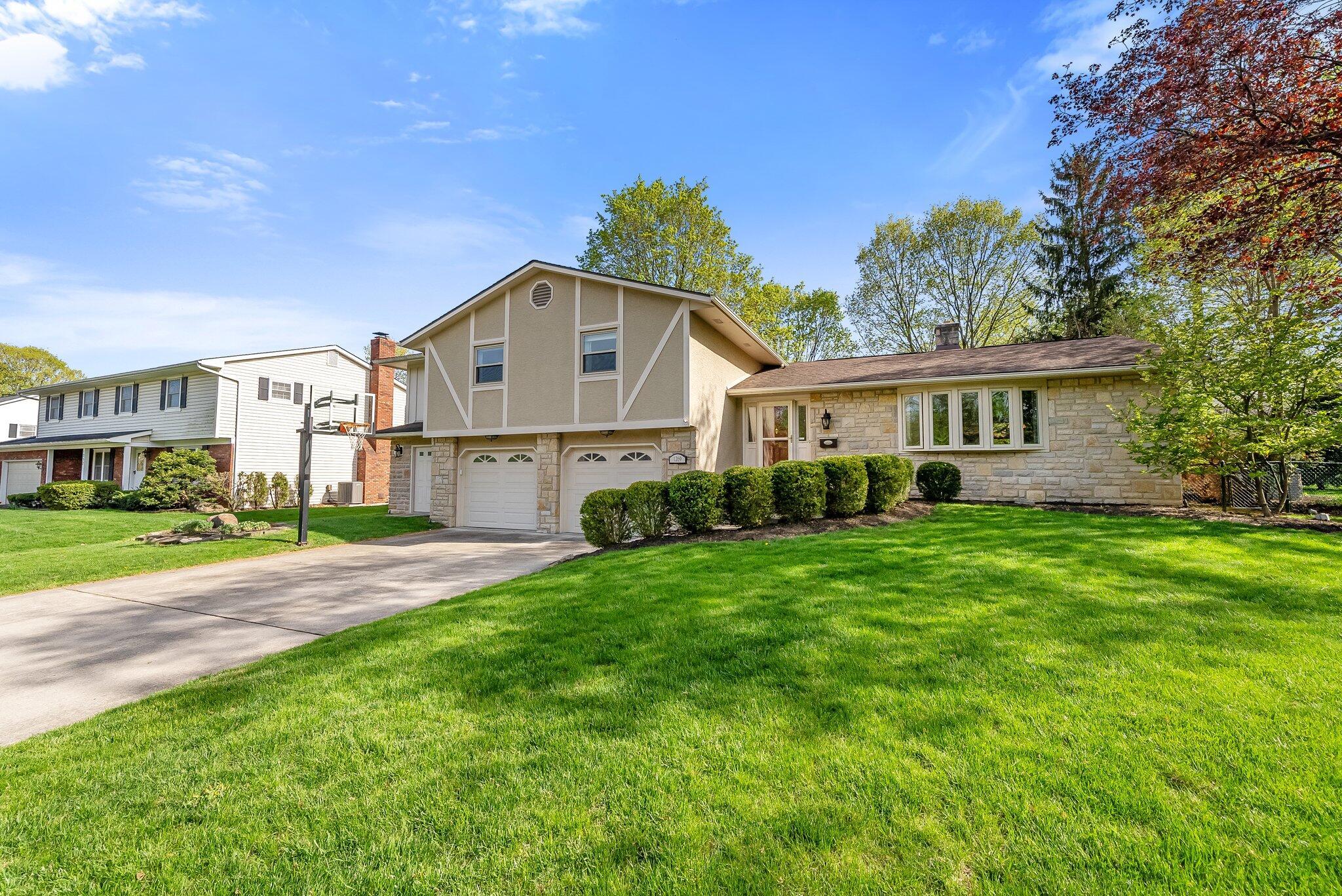 1269 Windham Road Columbus, OH 43220 - Photo 71 of 82 Exterior