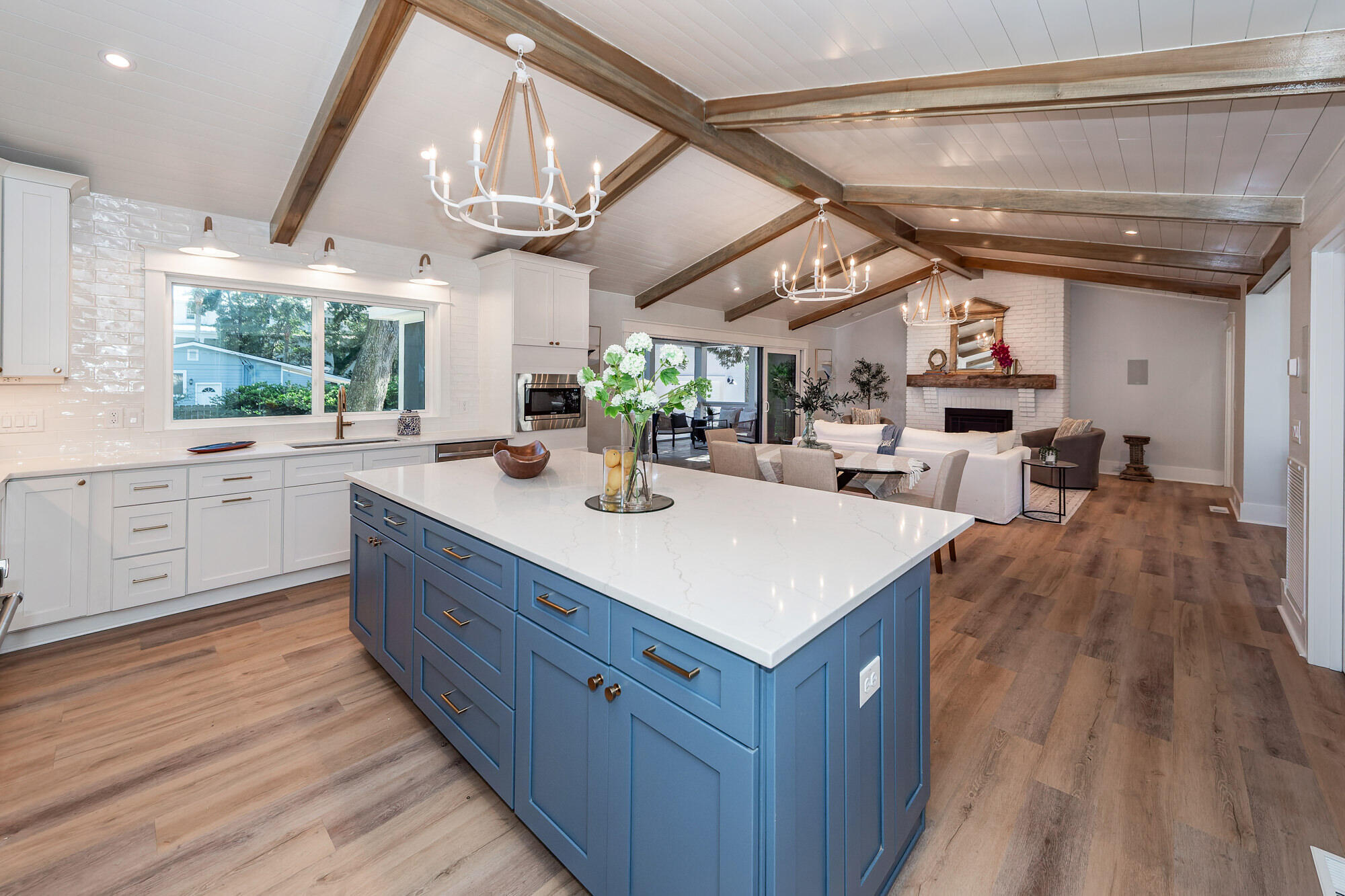 2404 Waterway Boulevard Isle of Palms, SC 29451 - Photo 2 of 57 101525 121