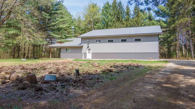 $349,900 | 10236 Buttercup Avenue, Hancock, WI 54943