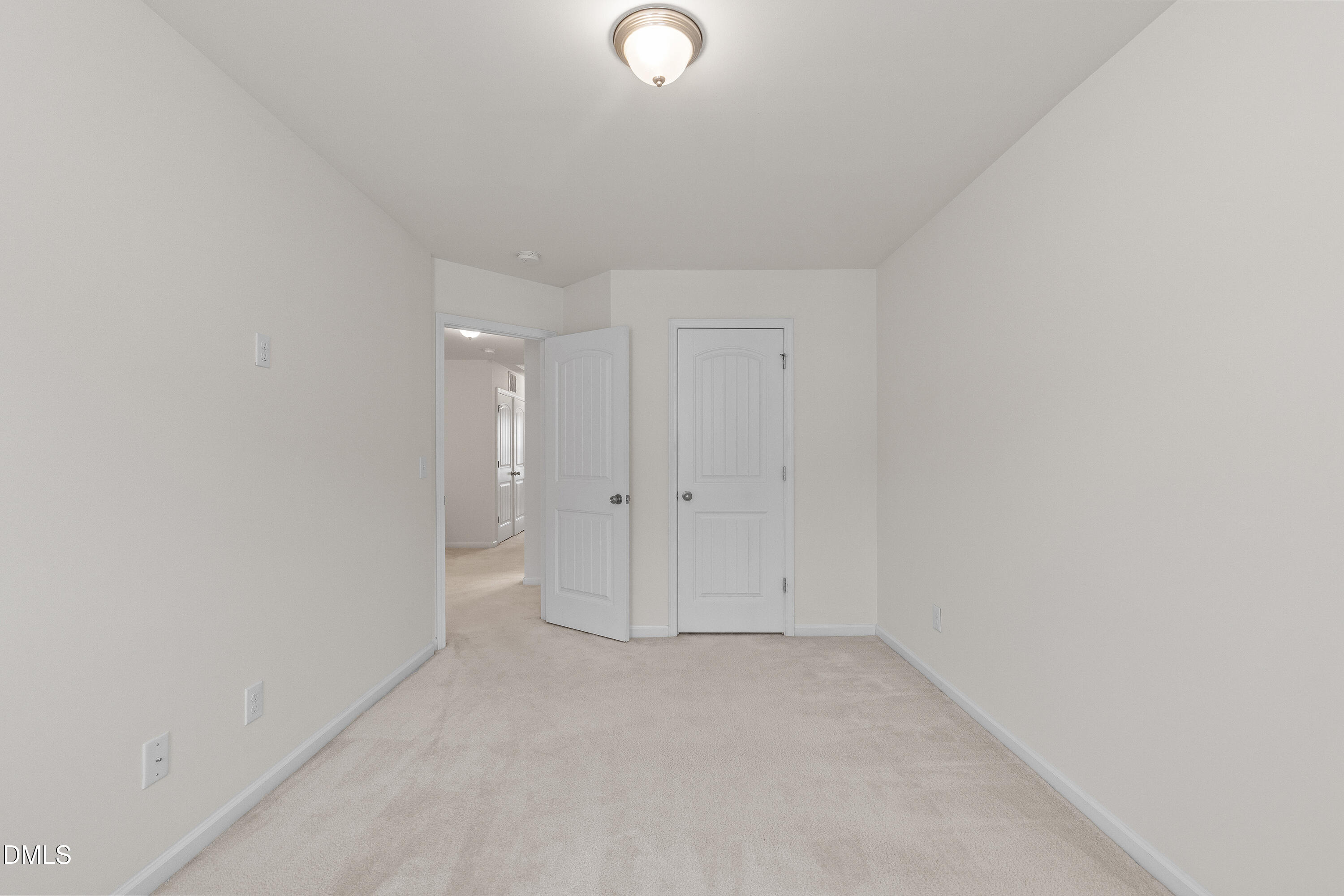 232 Cross Blossom Road Durham, NC 27703 - Photo 20 of 38 20-232 Cross Blossom Rd_9806