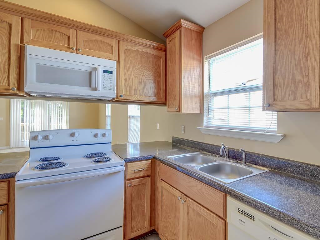 4234 Ridge Haven Road Tallahassee, FL 32305 - Photo 2 of 35