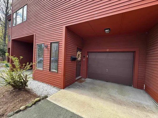$245,000 | 17 Robin Way, Brattleboro, VT 05301
