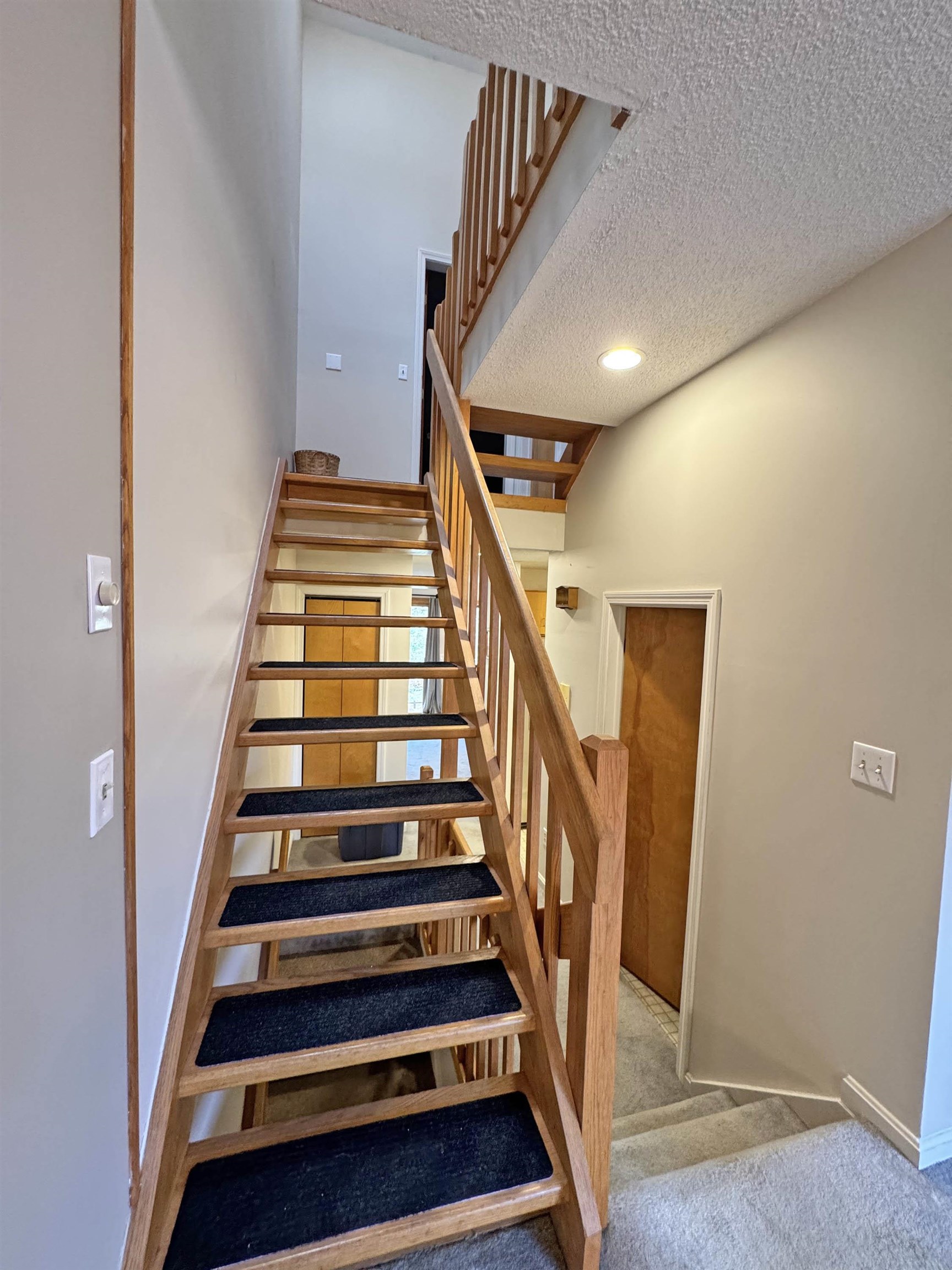 17 Robin Way Brattleboro, VT 05301 - Photo 13 of 20
