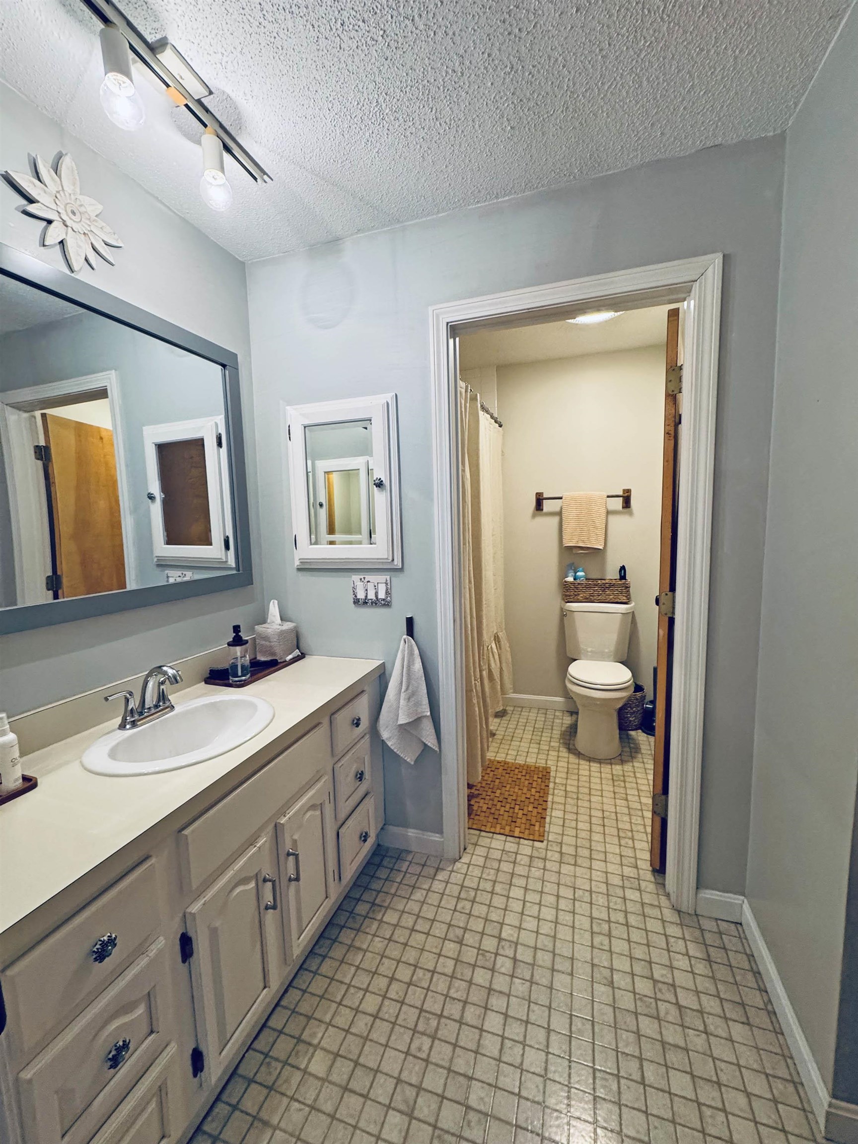 17 Robin Way Brattleboro, VT 05301 - Photo 17 of 20