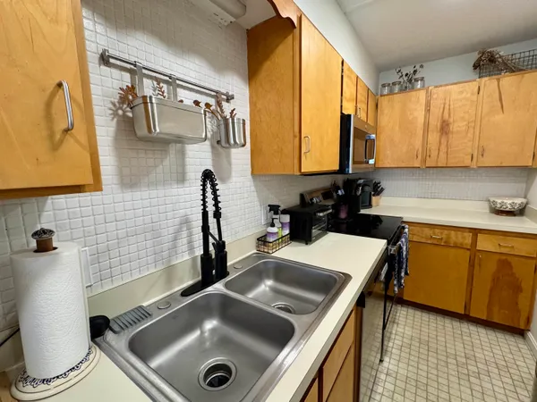 $245,000 | 17 Robin Way, Brattleboro, VT 05301