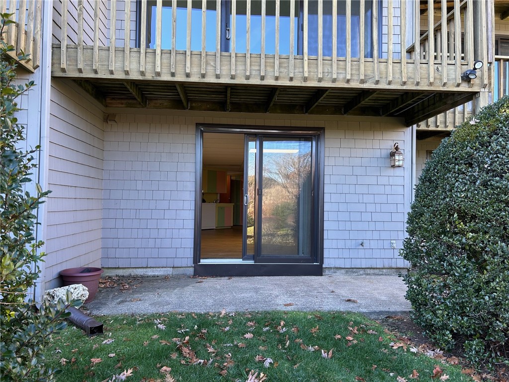 4494 Post Road, Unit 4 Warwick, RI 02818 - Photo 27 of 29 Rear Exterior