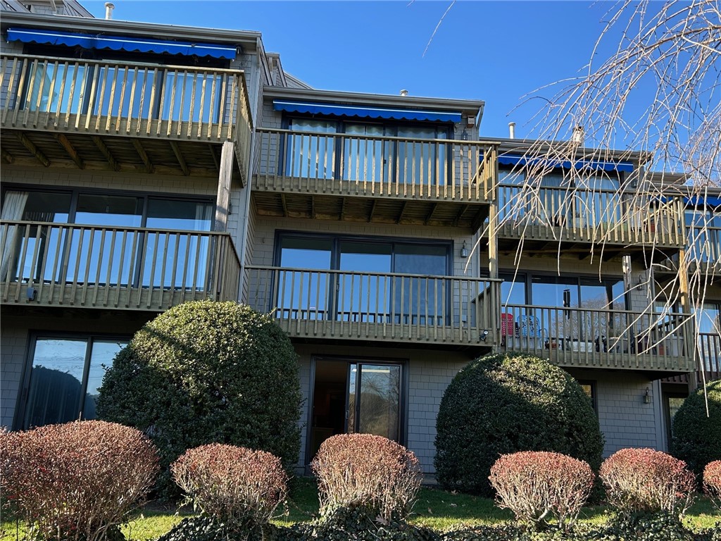 4494 Post Road, Unit 4 Warwick, RI 02818 - Photo 28 of 29 Rear Exterior