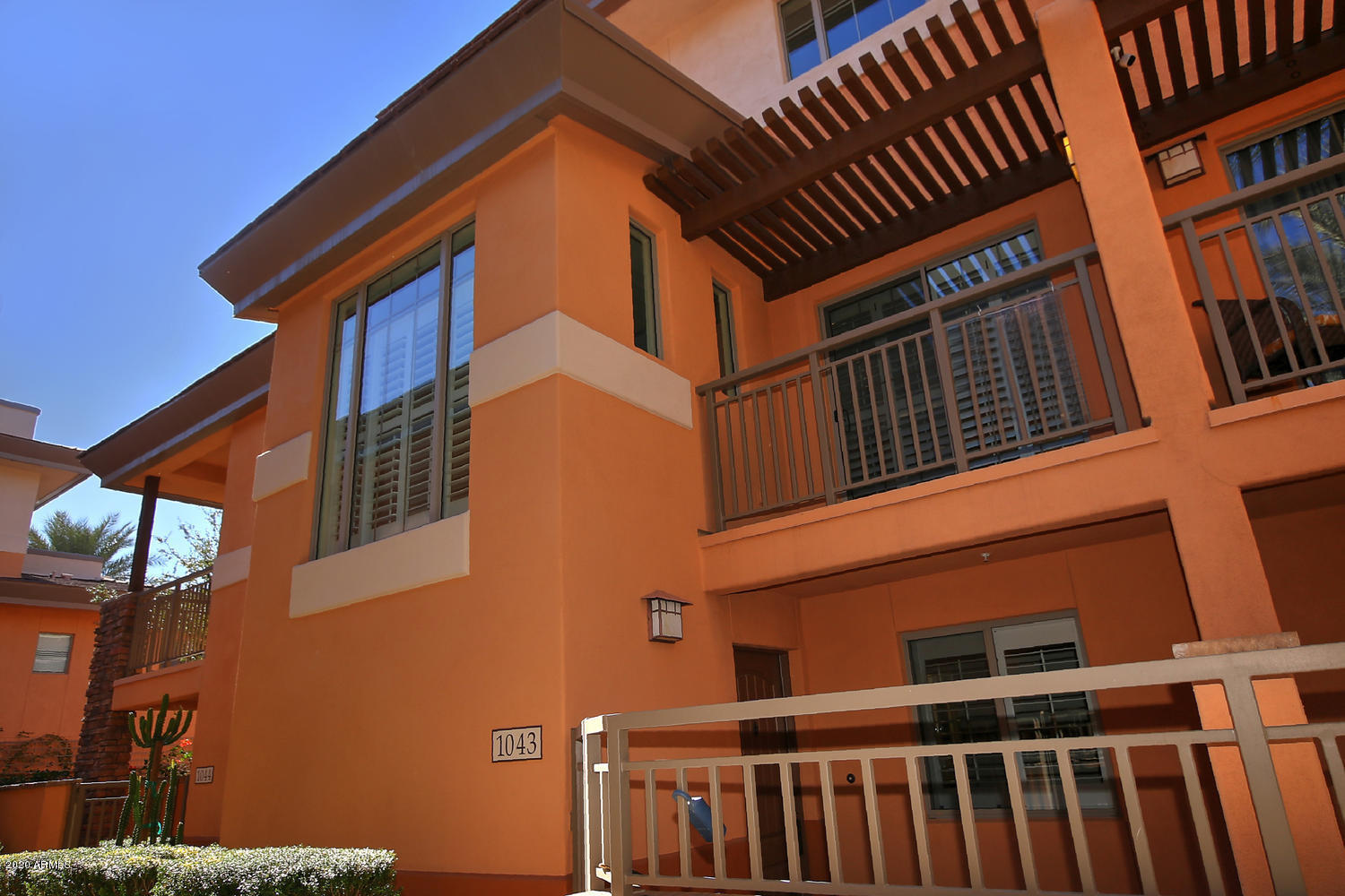6940 East Cochise Road, Unit 1043 Paradise Valley, AZ 85253 - Photo 5 of 39 6940 E Cochise Rd UNIT 1043-large-004-03