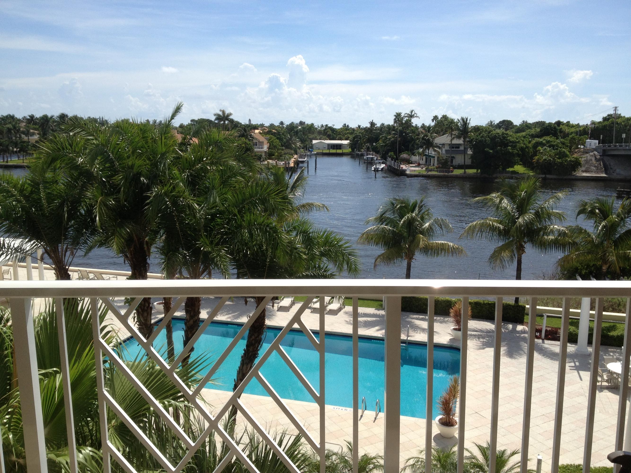651 East Woolbright Road, Unit 404 Boynton Beach, FL 33435 - Photo 4 of 21 IMG_0886