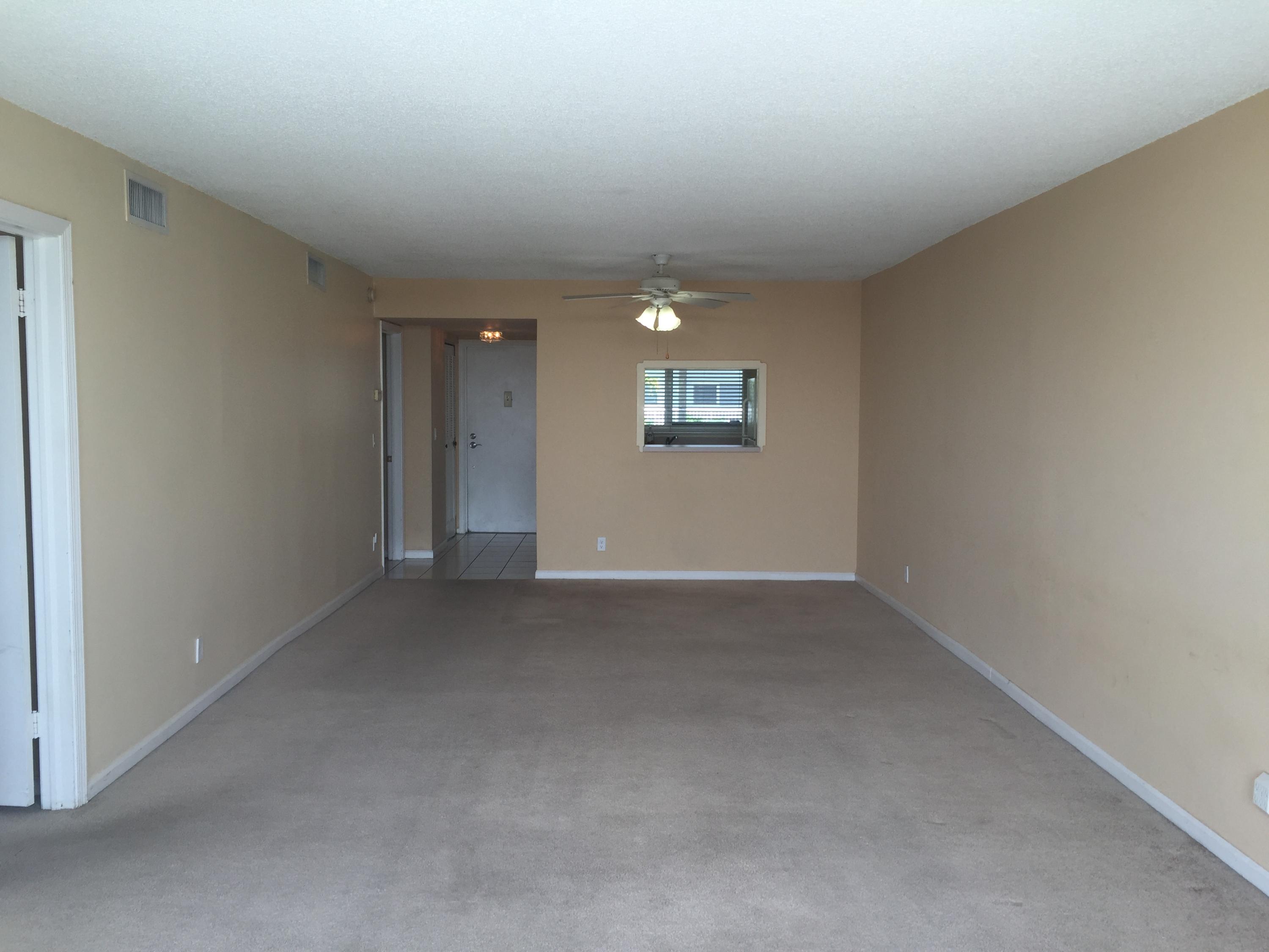 651 East Woolbright Road, Unit 404 Boynton Beach, FL 33435 - Photo 8 of 21 Living room2