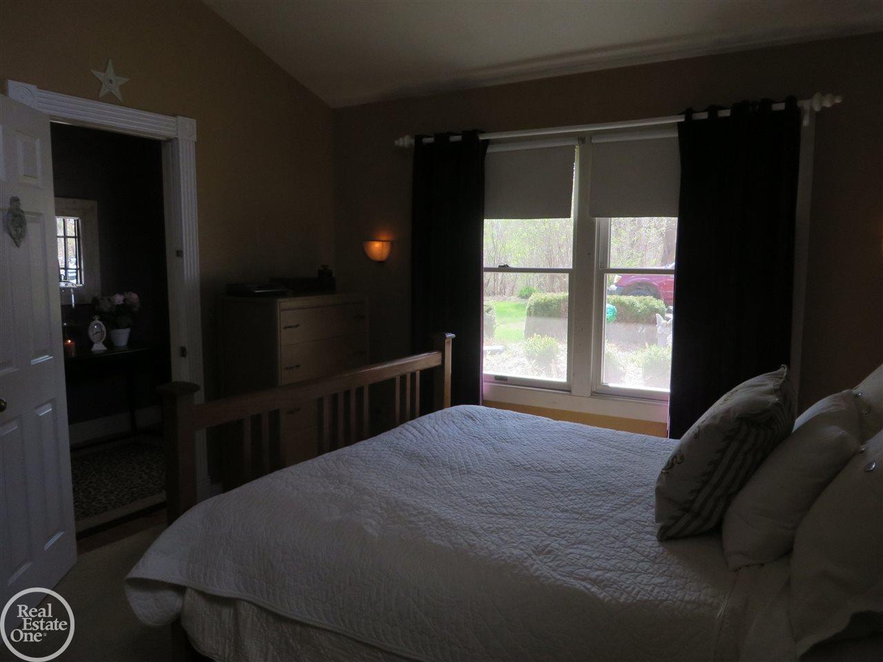 2486 Texter Road Leonard, MI 48367 - Photo 24 of 49 Gallery Image 24