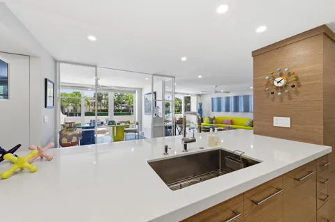 $7,495,000 | 100 Sunrise Avenue, Unit 223, Palm Beach, FL 33480