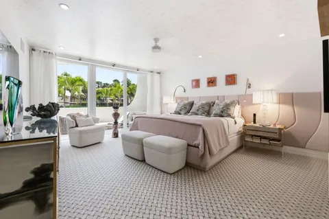 $7,495,000 | 100 Sunrise Avenue, Unit 223, Palm Beach, FL 33480