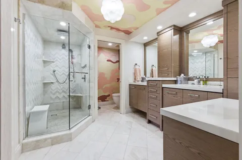 $7,495,000 | 100 Sunrise Avenue, Unit 223, Palm Beach, FL 33480