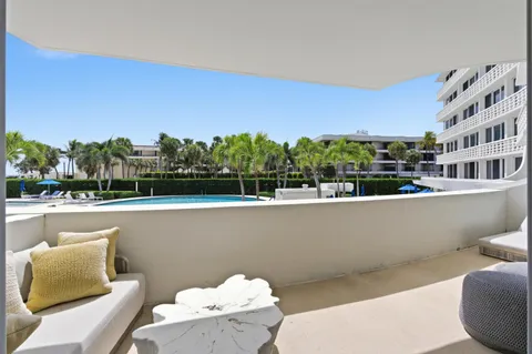 $7,495,000 | 100 Sunrise Avenue, Unit 223, Palm Beach, FL 33480
