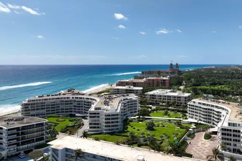 $7,495,000 | 100 Sunrise Avenue, Unit 223, Palm Beach, FL 33480