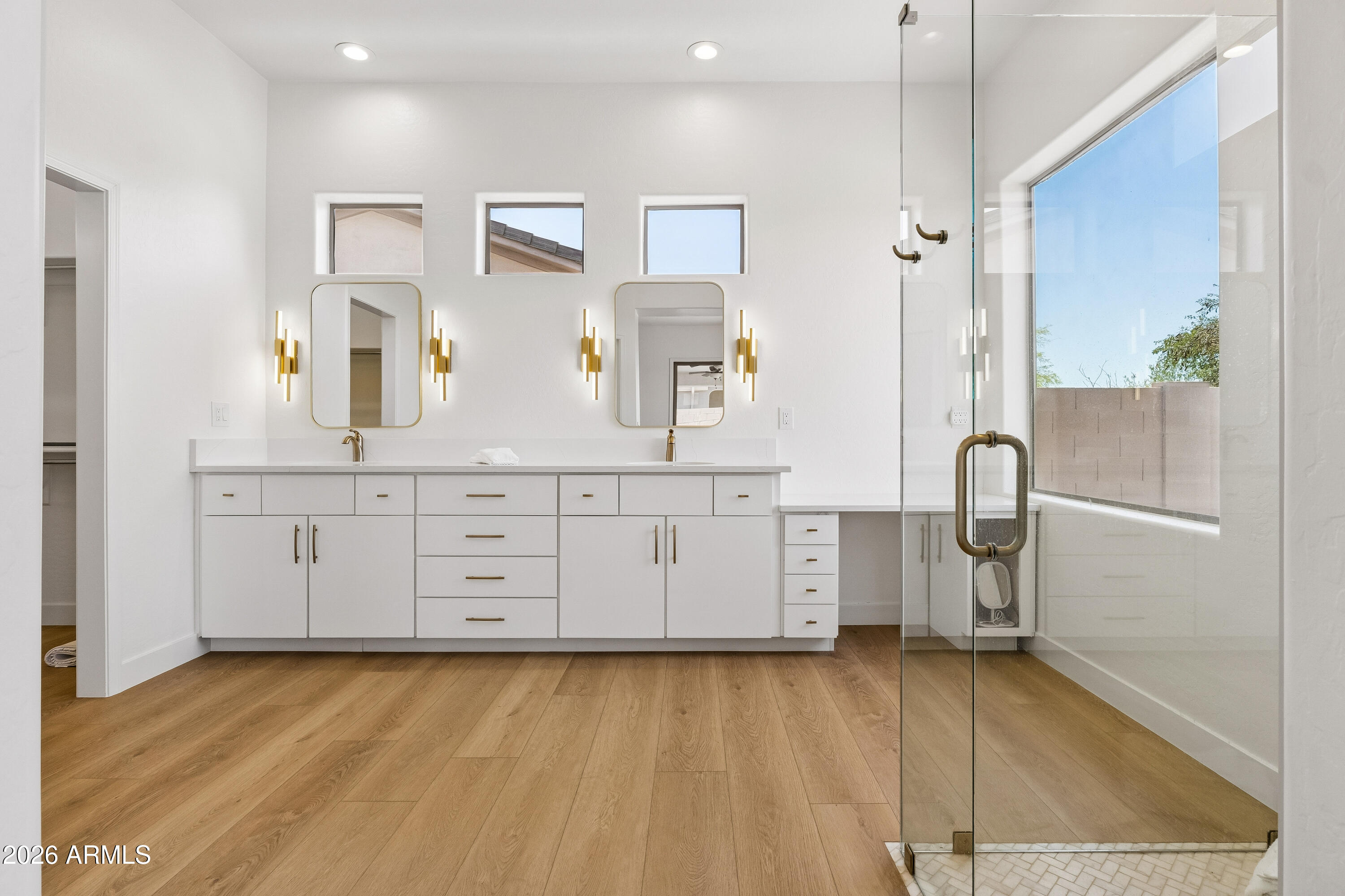 42122 North Anthem Springs Road Anthem, AZ 85086 - Photo 13 of 36 Primary Ensuite Bath22-