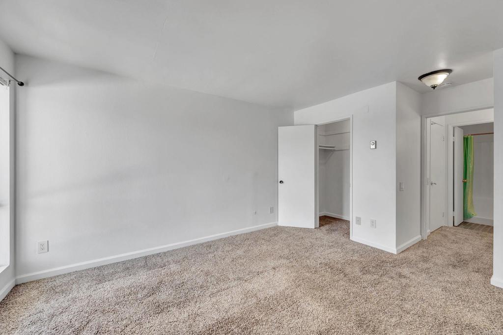 3571 Ruffin Road, Unit 239 San Diego, CA 92123 - Photo 23 of 33 a view of an empty room