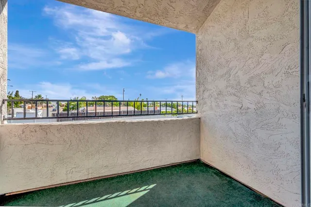 $479,000 | 3571 Ruffin Road, Unit 239, San Diego, CA 92123