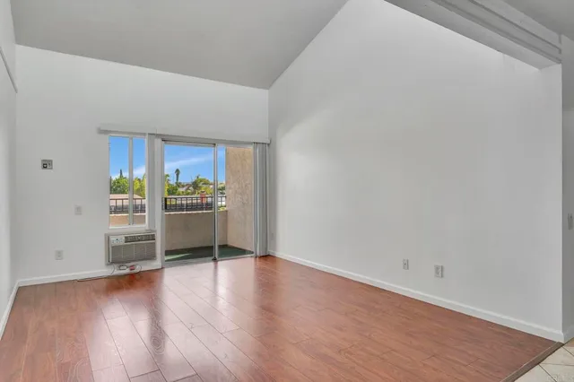 $479,000 | 3571 Ruffin Road, Unit 239, San Diego, CA 92123