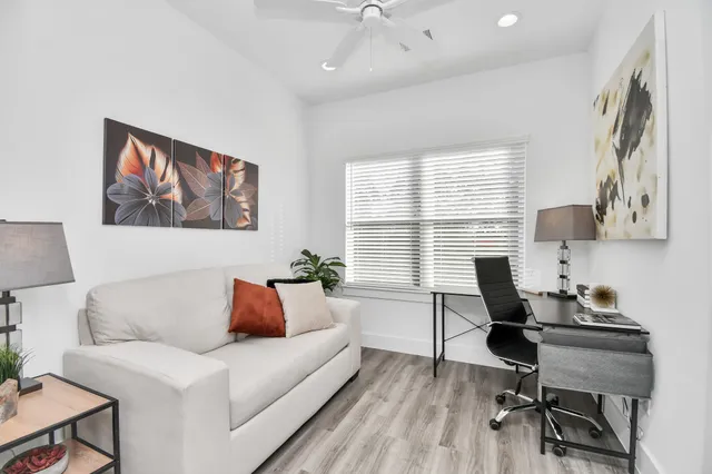 $1,895 | 2003 Laverne Willow Lane, Unit B, Houston, TX 77080