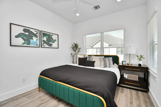 $1,895 | 2003 Laverne Willow Lane, Unit B, Houston, TX 77080