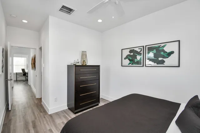 $1,895 | 2003 Laverne Willow Lane, Unit B, Houston, TX 77080