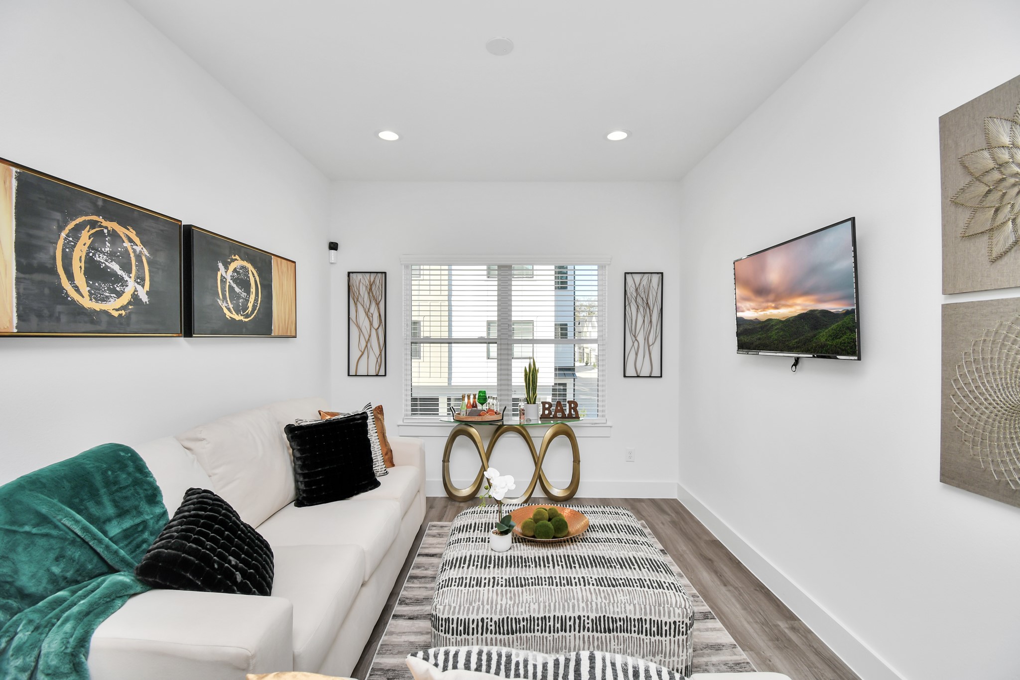 2003 Laverne Willow Lane, Unit B Houston, TX 77080 - Photo 10 of 29