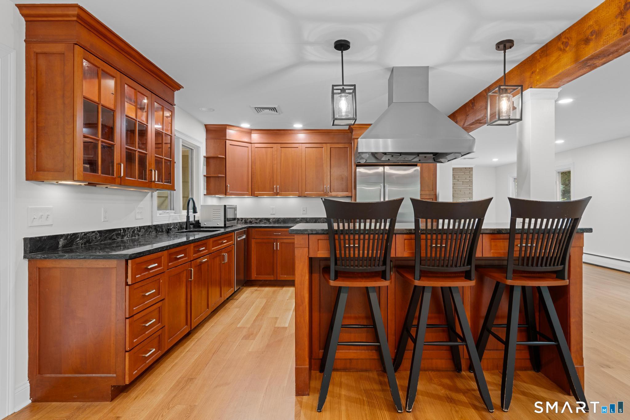 20 Morris Road Woodbridge, CT 06525 - Photo 13 of 39
