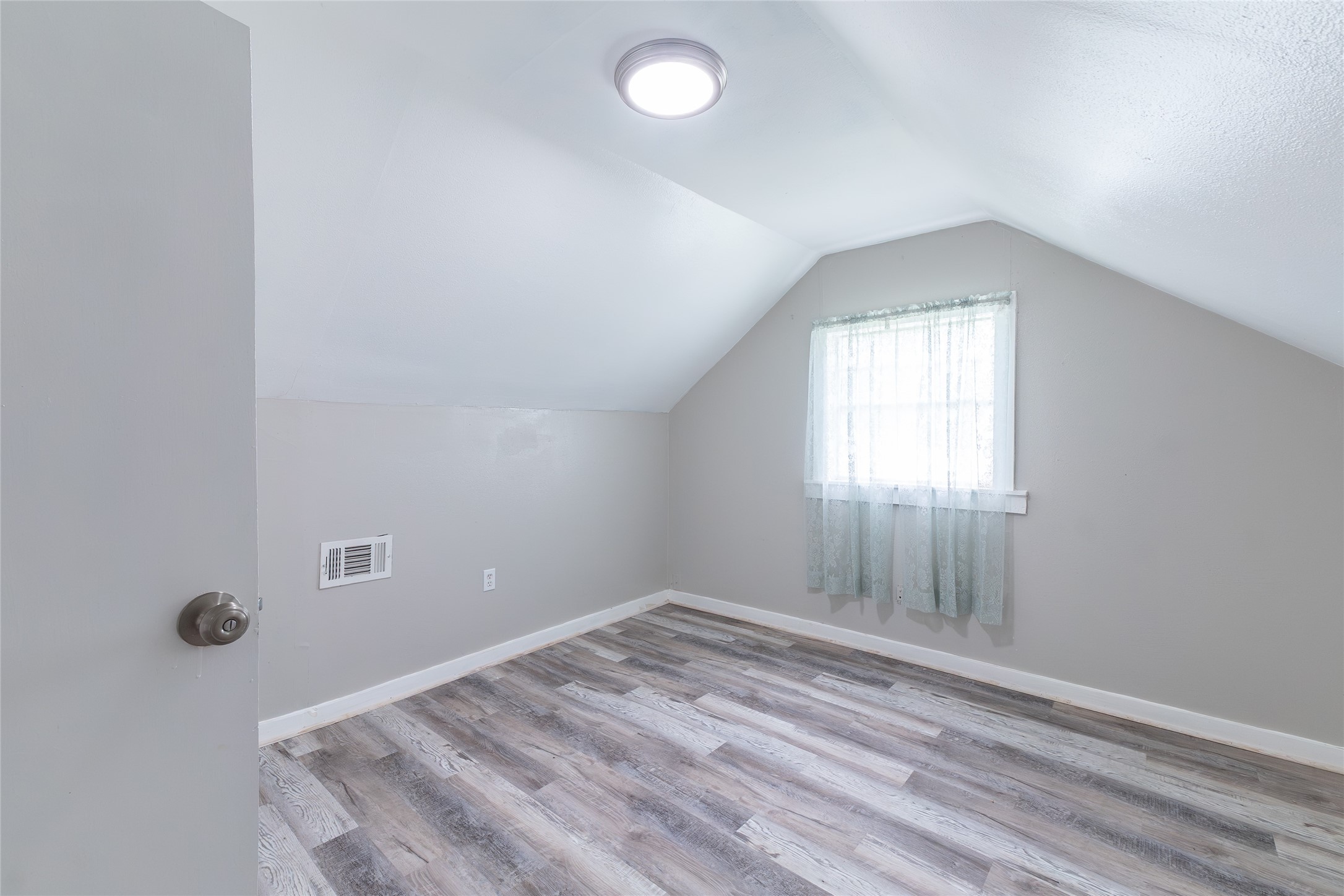 2118 Rolling Hills Road Conroe, TX 77303 - Photo 20 of 39 Bright upstairs bedroom offers flexibility for family, guests, or a home office.